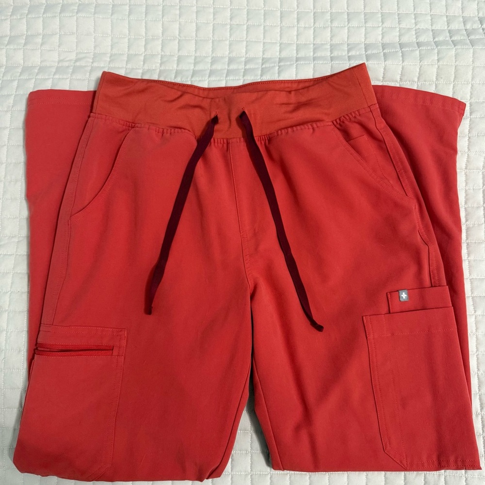 Figs Clay High Waisted Yola Scrub Pants